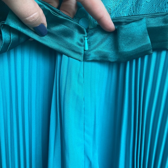 Jenny Packham I Silk Chiffon Aspen Gown - Picture 11 of 15